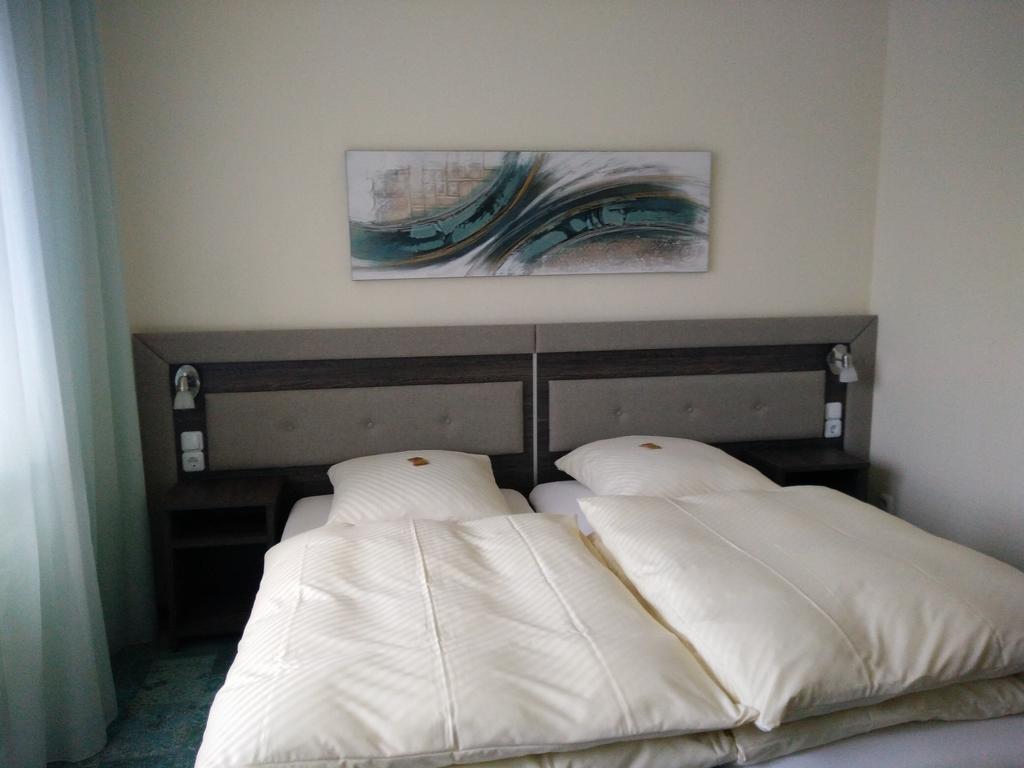 Hotel Alfa Neu-Isenburg Chambre photo