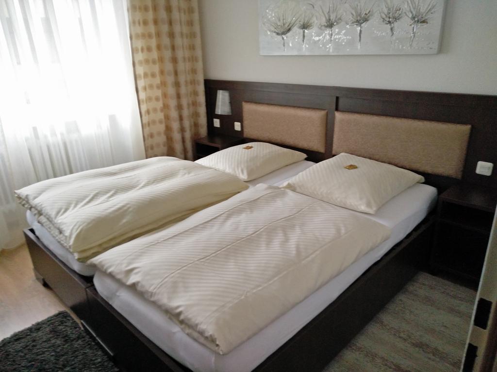 Hotel Alfa Neu-Isenburg Chambre photo